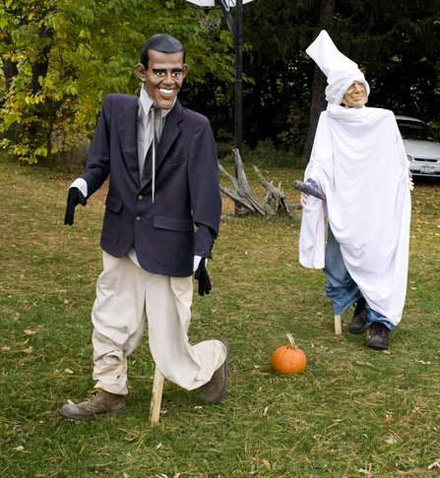 Barack Obama and John McCain Halloween display