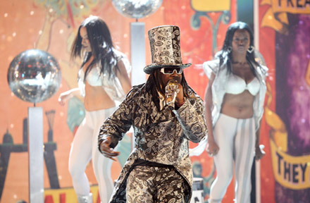 T-Pain performs at the 2008 BET Awards