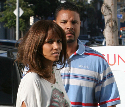 Halle Berry at Ketchup - annoyed