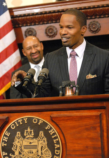 Jamie Foxx and Philadelphia Mayor Michael Nutter at press conference for Law Abiding Citizen