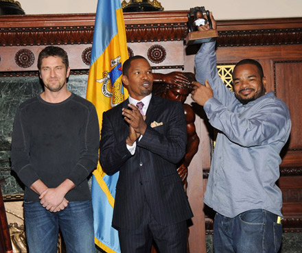 Jamie Foxx, Gerard Butler and F. Gary Gray at press conference for Law Abiding Citizen
