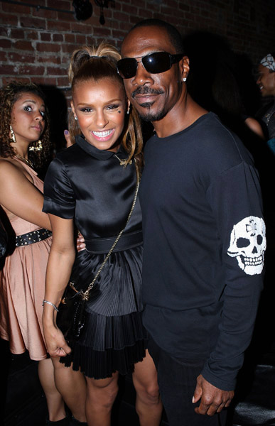 Melody Thornton, her sister Nichole and Eddie Murphy