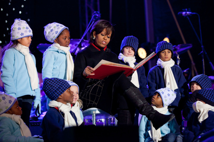 Michelle Obama reading holiday stories to kids at the White House