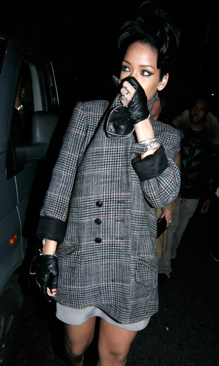 Rihanna sports her fingerless gloves outside Club Movida on New Years Eve 2008 