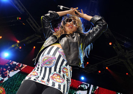 M.I.A. performs pregnant at the Diesel Rock and Roll circus