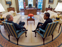 George Bush and Barack Obama chat in the Oval Office