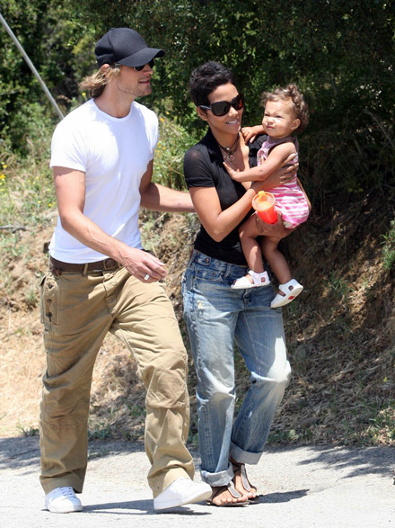 Halle Berry, Gabriel Aubry and Nahla Aubry at the Topanga County Fair