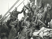 black soldiers return home from WW1