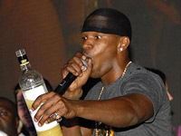 Jamie Foxx spilling our alcohol