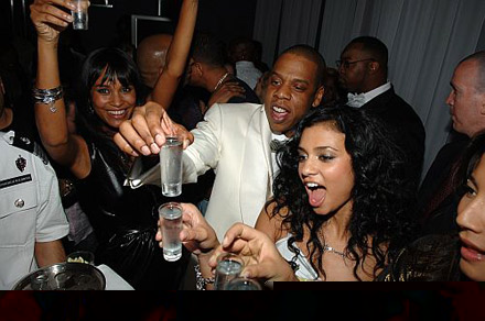 Jay-Z parties at 40/40