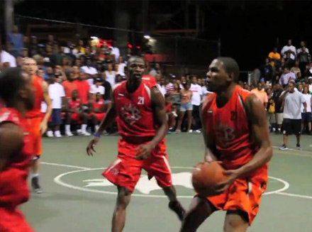 Kevin Durant taking a jumpshot in Rucker park