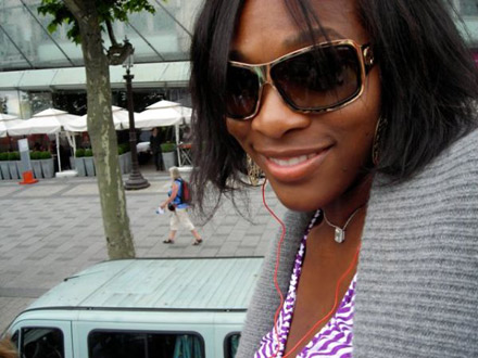 Serena Williams Ipod and sunglasses in Paris, France