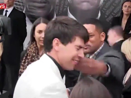 Will Smith smacks reporter at Men in Black 3 premiere